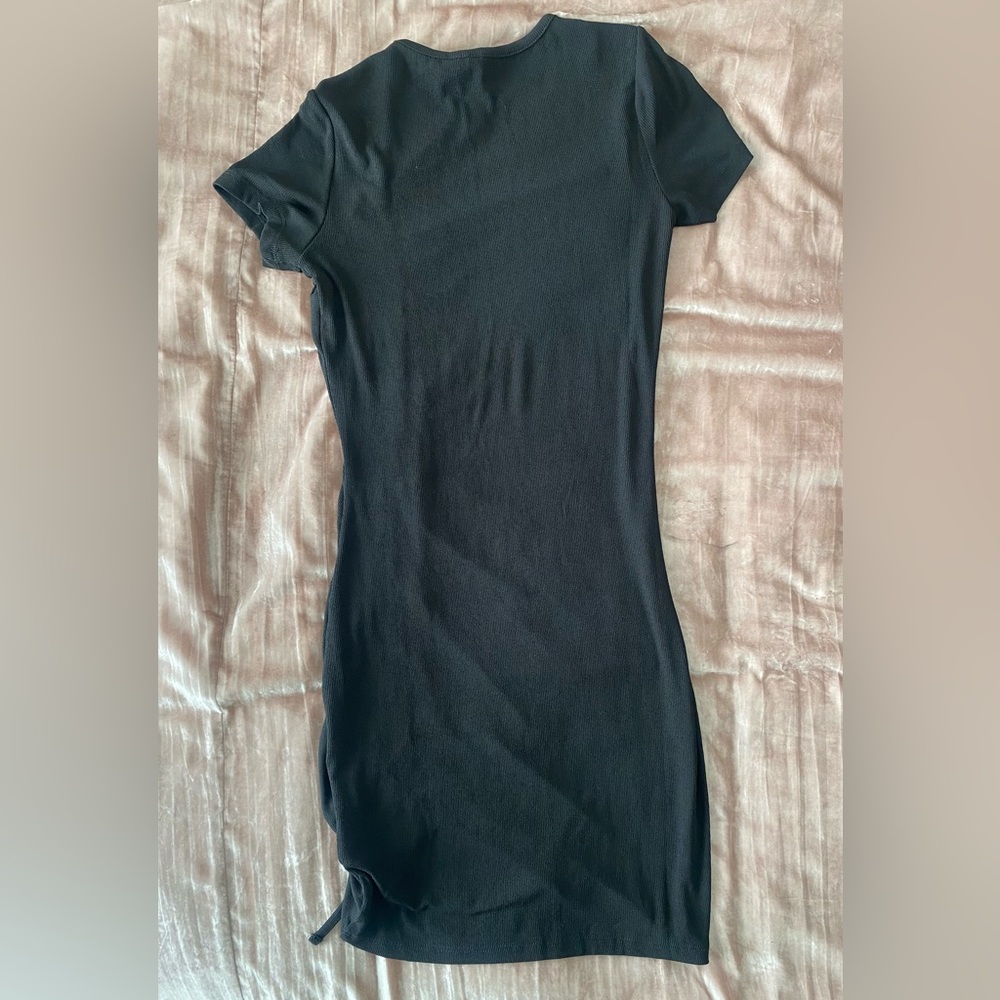 Black Drawstring Side Ruched Bodycon Dress - Picture 3 of 3